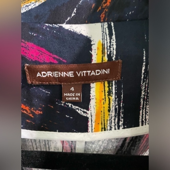 Adrienne Vittadini Art to wear statement dress size 4 - Picture 4 of 4